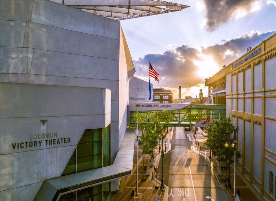 Patriots Circle | Museum Campus with SVT and LMP in view