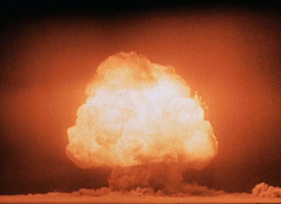 Mushroom cloud of 'Gadget' over Trinity